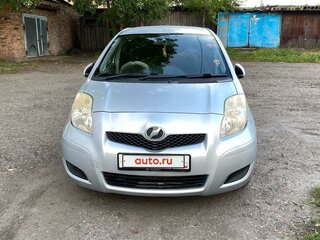 2008 Toyota Vitz II (XP90), серый, 700000 рублей, вид 1
