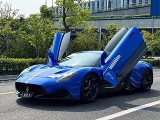 2022 Maserati MC20, синий, 14200077 рублей, вид 1