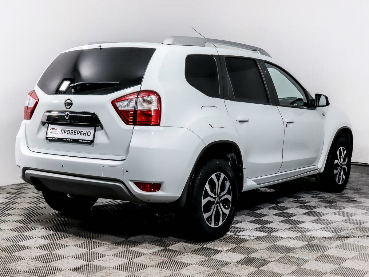 Купить б/у Nissan Terrano III (D10) 2.0 MT (143 л.с.) 4WD бензин механика в Моск