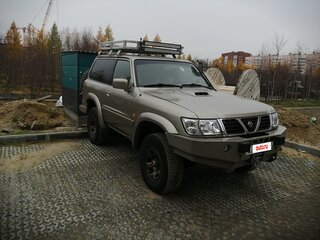 2001 Nissan Patrol V (Y61), бежевый, 2530000 рублей, вид 1