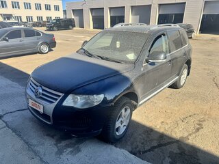 2007 Volkswagen Touareg I Рестайлинг, чёрный, 600000 рублей, вид 1