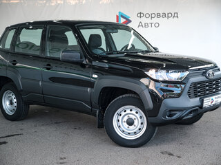 2023 Lada (ВАЗ) Niva I Рестайлинг (Travel), чёрный, 1050000 рублей, вид 1