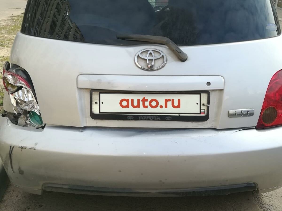 Тойота ист 2003 год