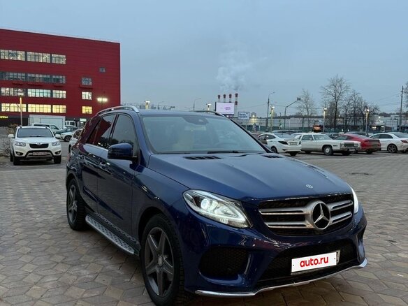 2018 Mercedes-Benz GLE 250 d I (W166), синий, 3900000 рублей - вид 3