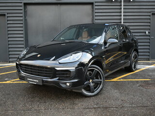 2017 Porsche Cayenne Diesel II Рестайлинг (958), чёрный, 4750000 рублей, вид 1