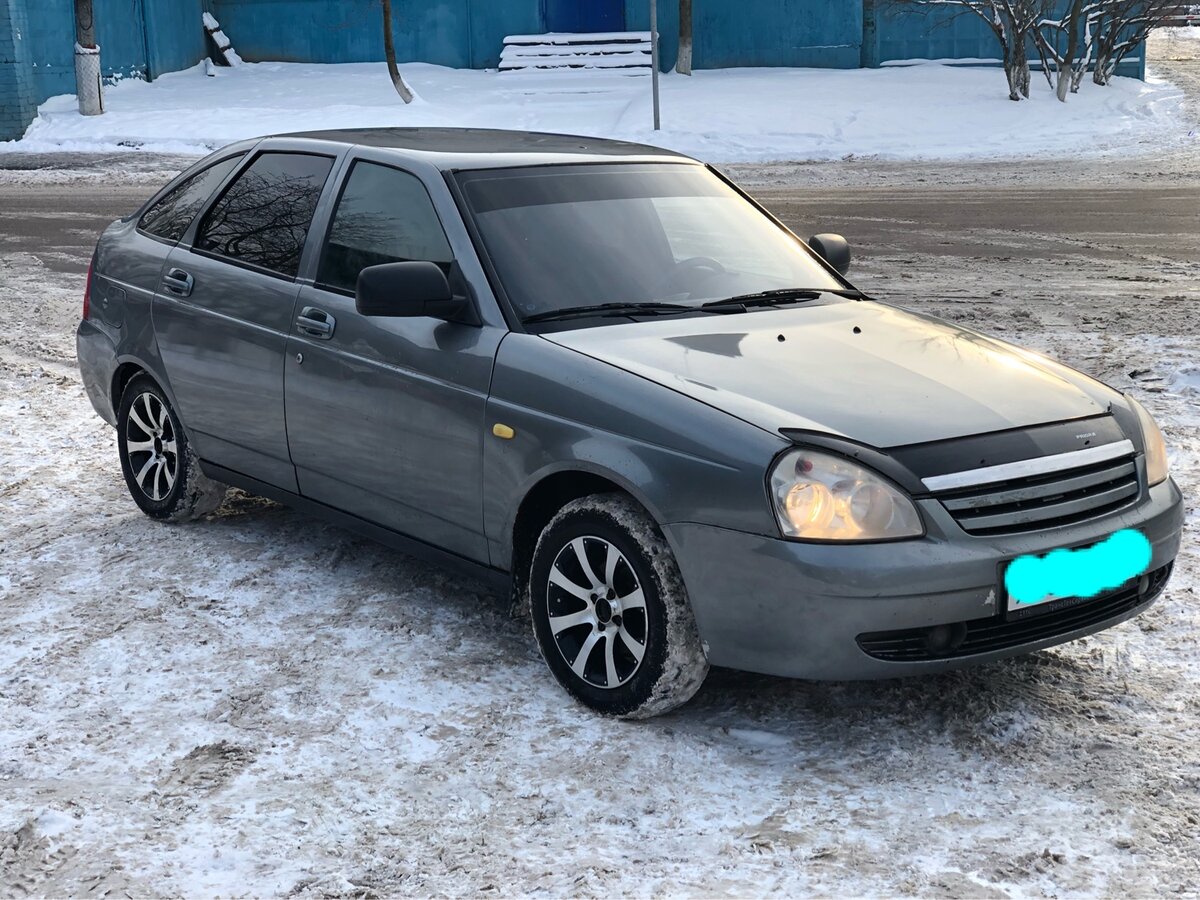 Lada Приора 2012