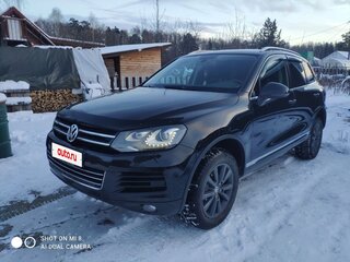 2011 Volkswagen Touareg II, чёрный, 2000000 рублей, вид 1
