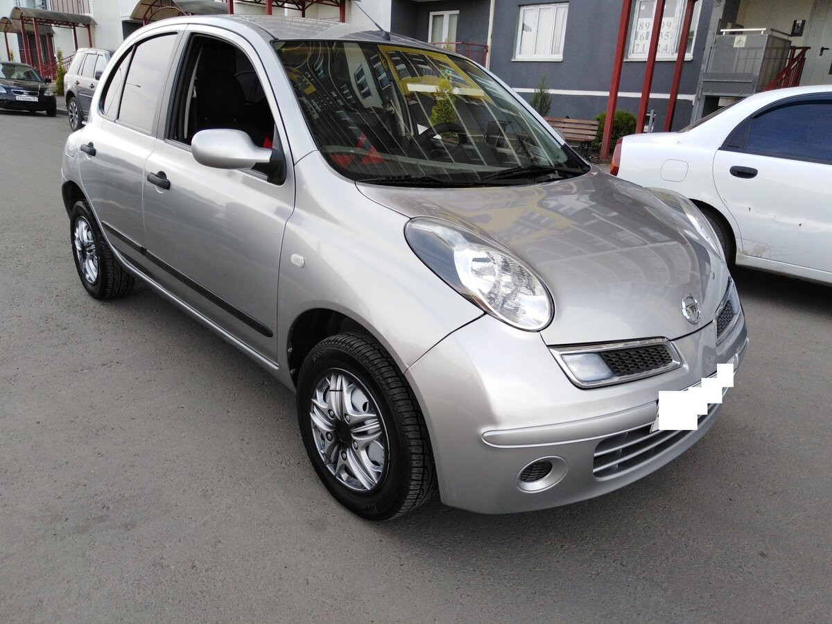 Nissan Micra Silver