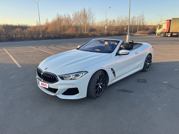 2019 BMW 8 серии 840d xDrive II (G14/G15/G16), белый, 8300000 рублей - вид 3