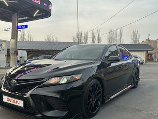 2020 Toyota Camry US Market VIII (XV70), чёрный, 4050000 рублей, вид 1