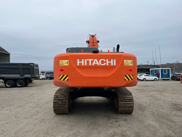 2018 Hitachi ZX330, оранжевый, 14700000 рублей - вид 6