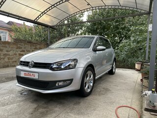 2013 Volkswagen Polo V, серый, 1350000 рублей, вид 1