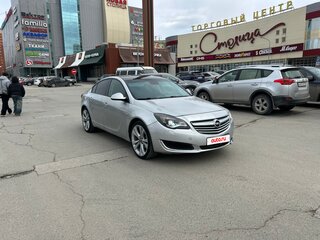 2013 Opel Insignia I Рестайлинг, серебристый, 600000 рублей, вид 1