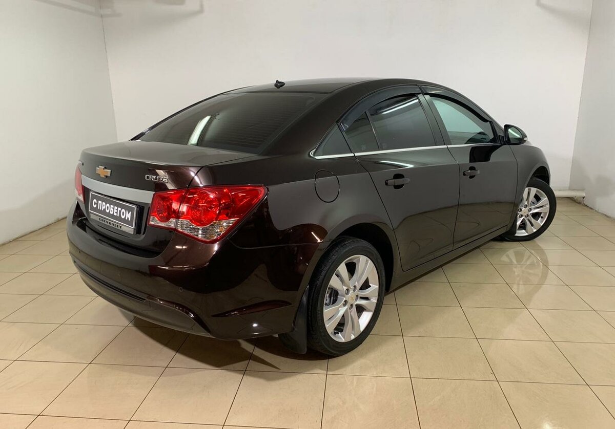 Chevrolet Cruze 2014 коричневый