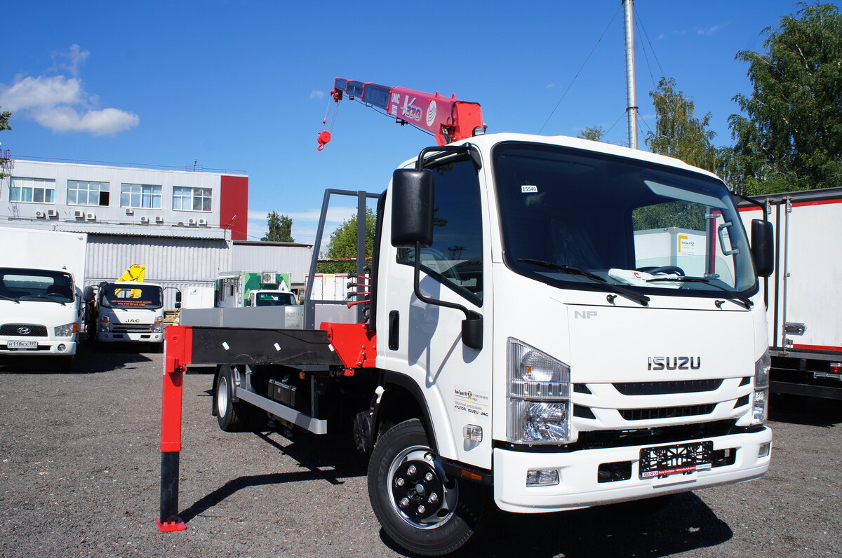 Isuzu elf 2020
