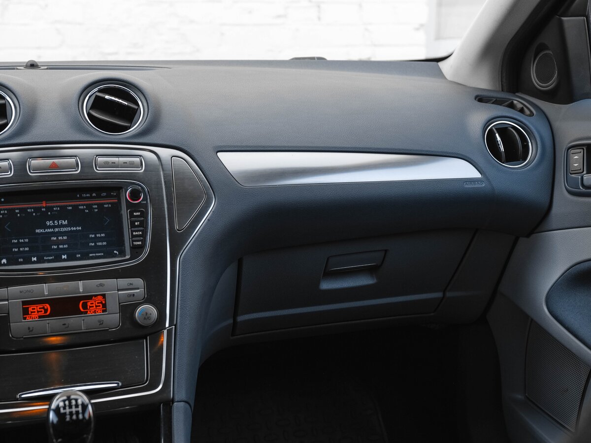 FORD MONDEO - фото 11