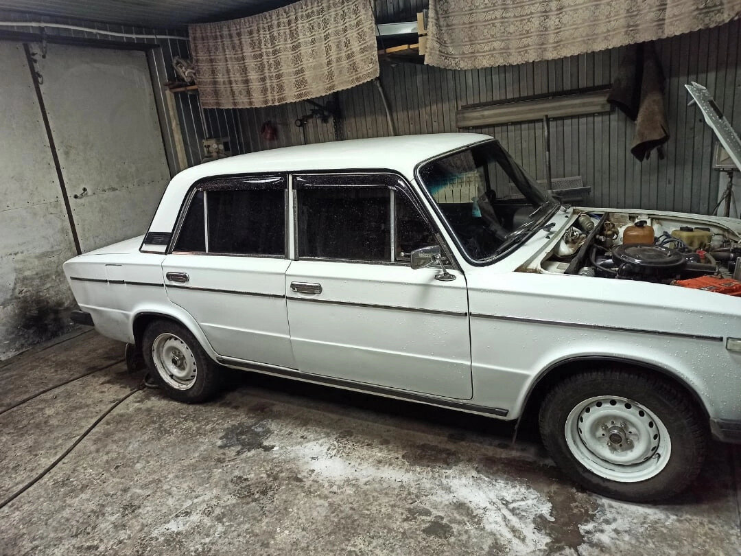 Купить б/у LADA (ВАЗ) 2106 1976-2006 4-speed 1.6 MT (75 л.с.) бензин ...