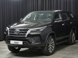 2022 Toyota Fortuner II Рестайлинг, чёрный, 5249000 рублей, вид 1