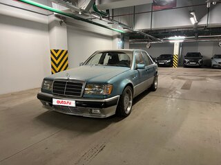 1992 Mercedes-Benz W124 200, серебристый, 630000 рублей, вид 1
