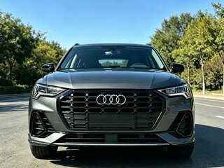2023 Audi Q3 35 TFSI II (F3), серый, 2408008 рублей, вид 2