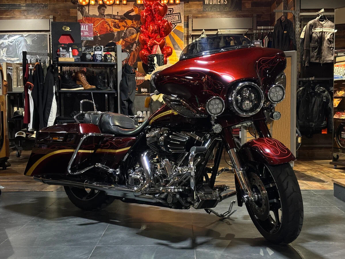 Harley-Davidson CVO Street Glide