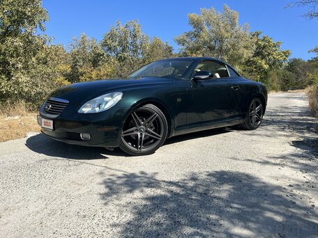 Экстерьер и интерьер