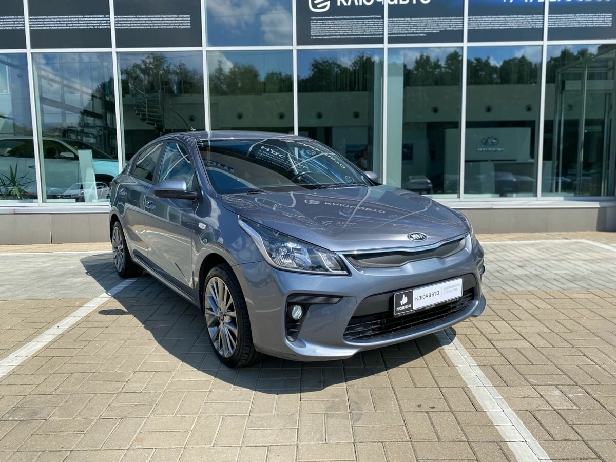 Купить б/у Kia Rio IV 1.6 AT (123 л.с.) бензин автомат в Курске: серый ...