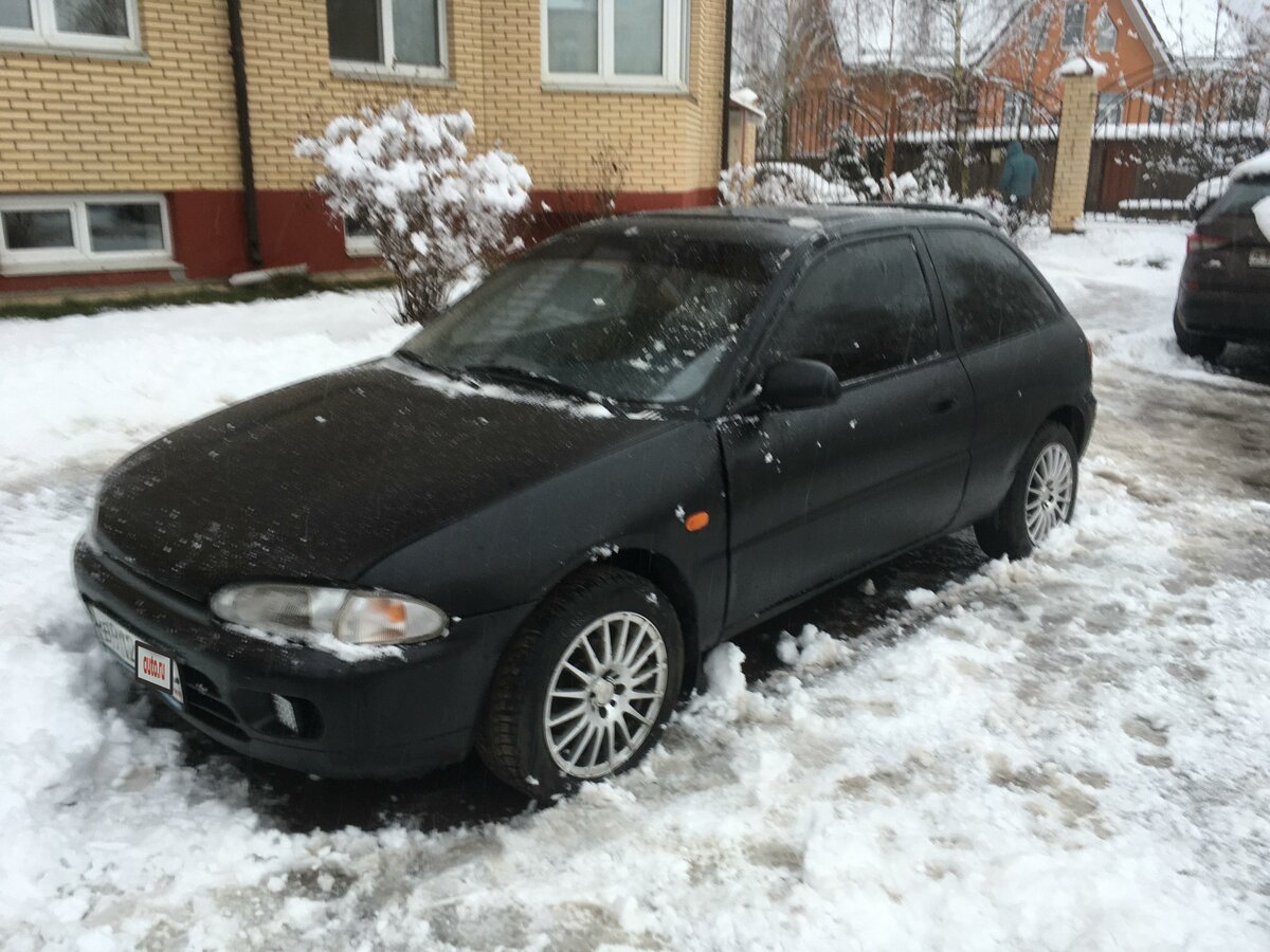 Купить б/у Mitsubishi Colt IV (CA0) 1.8 AT (140 л.с