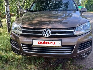 2012 Volkswagen Touareg II, коричневый, 2200000 рублей, вид 1