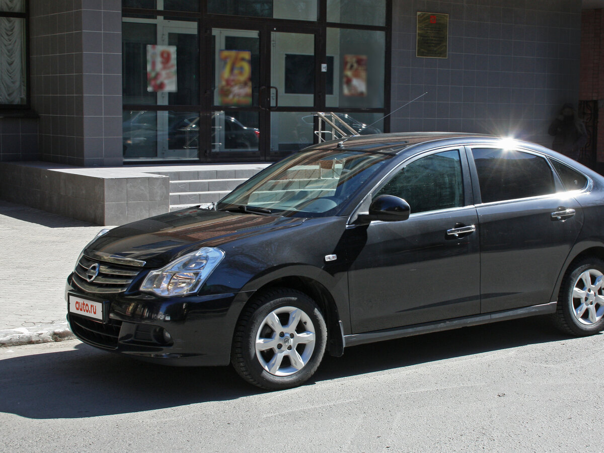 Купить б/у Nissan Almera III (G15) 1.6 AT (102 л.с.) бензин автомат в Нижнем Нов