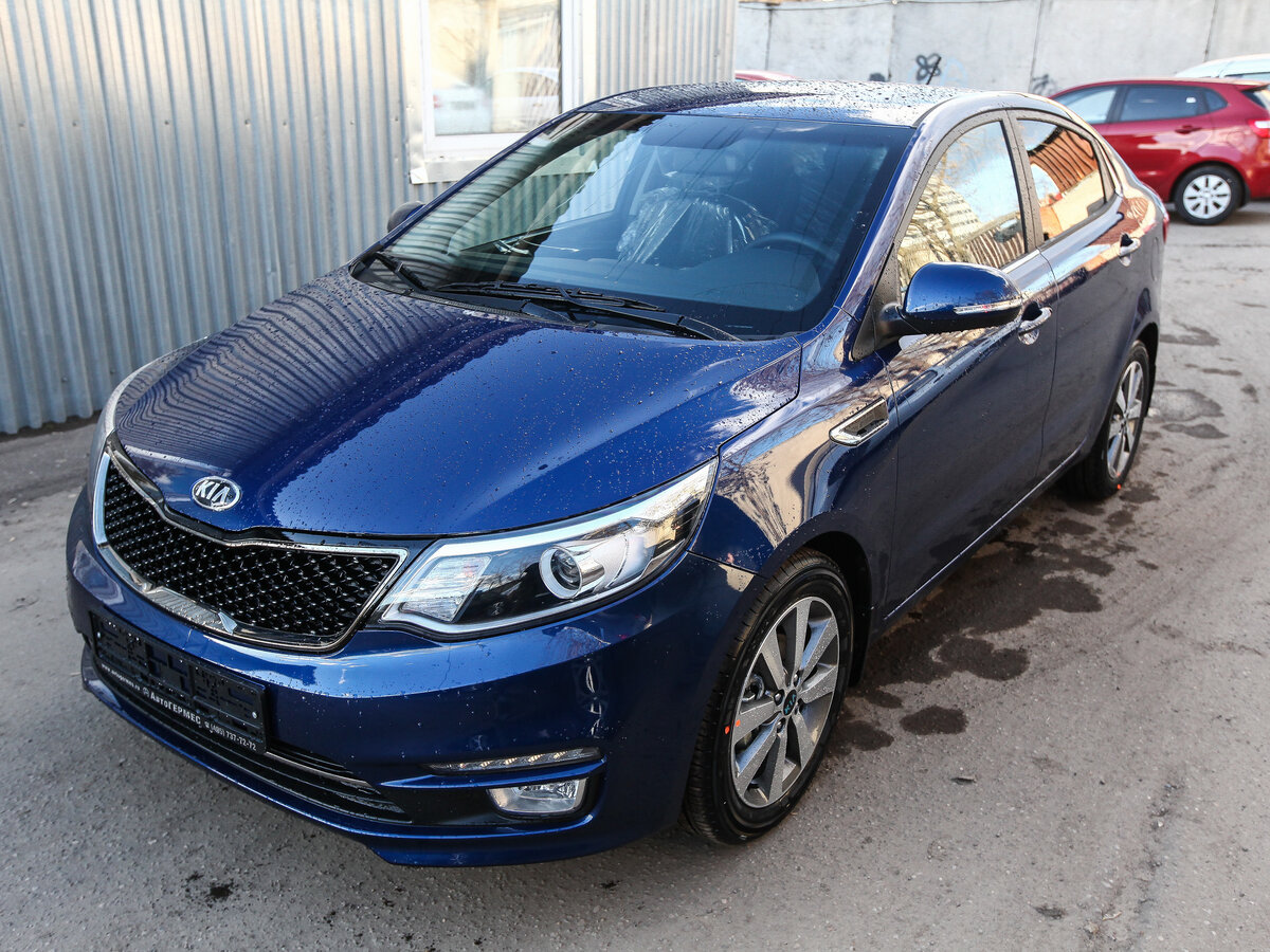 Kia Rio 2016 синяя
