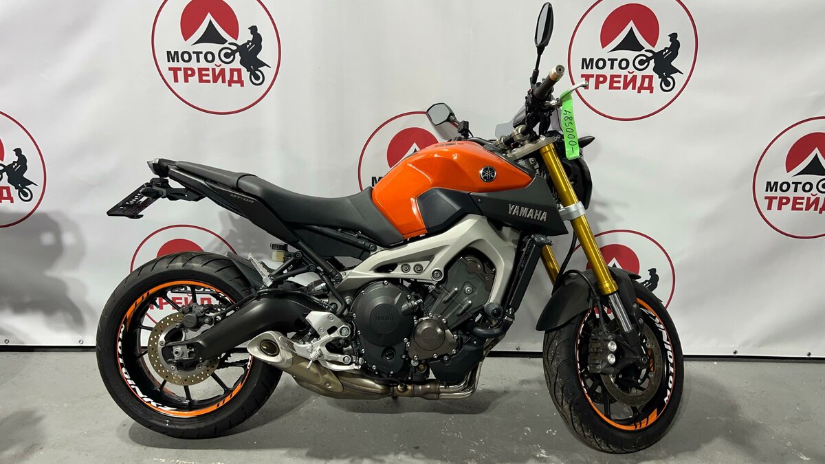 Yamaha MT-09 (FZ-09)