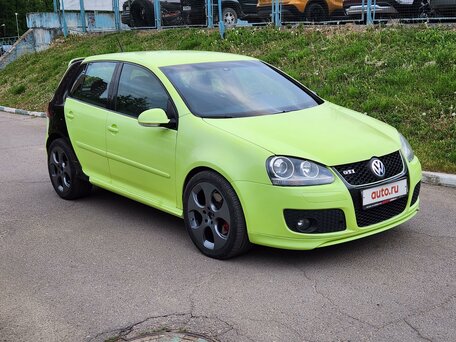 Reseda Green VW