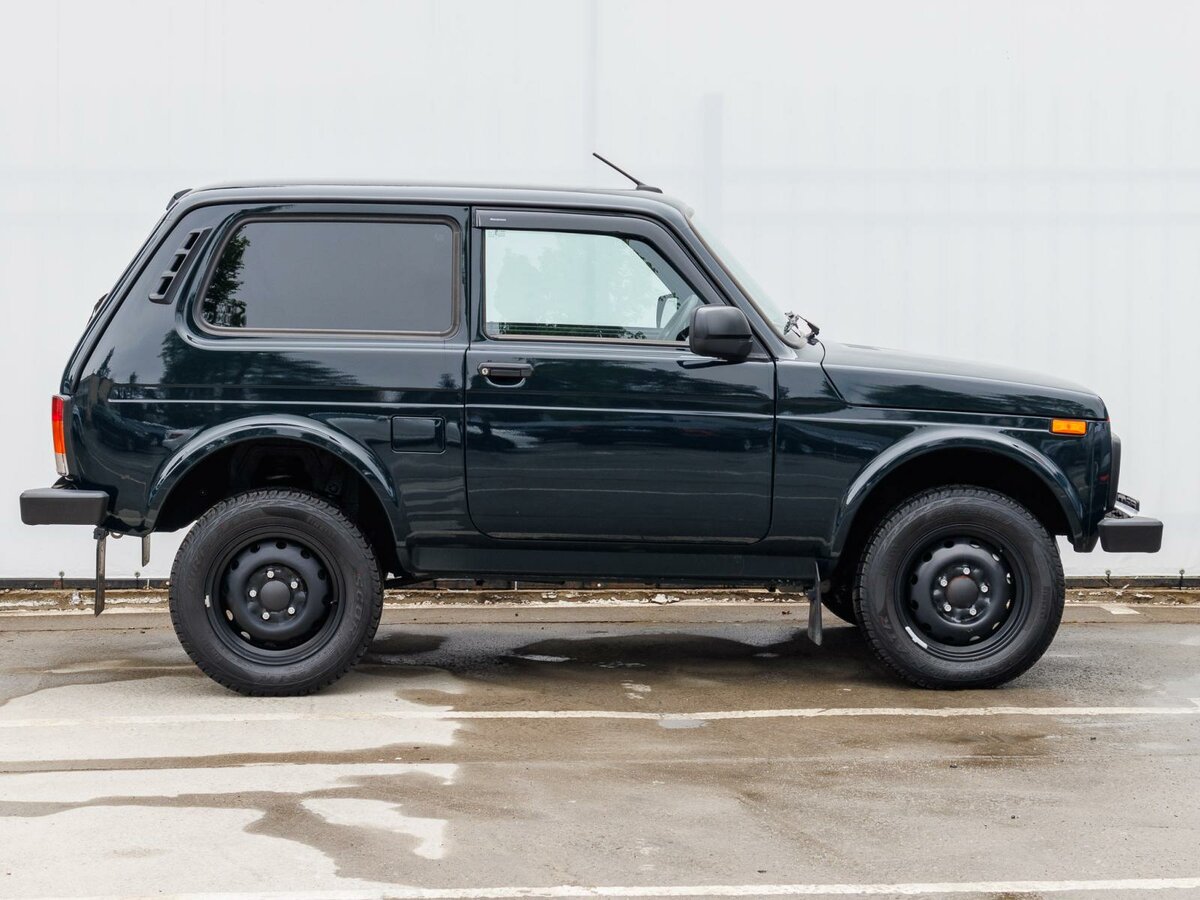 Фото LADA Niva Legend 3 двери в новом кузове, фото салона