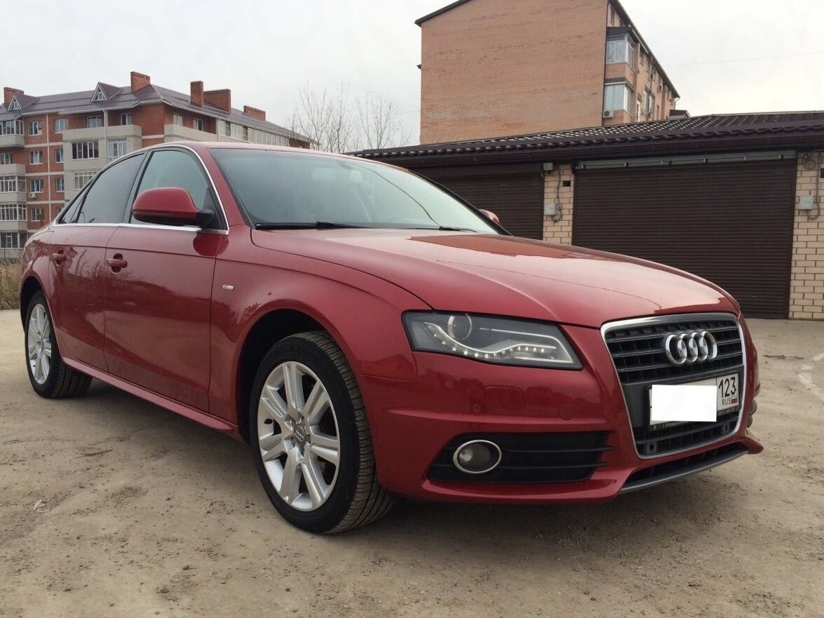 Audi s4 красная 2008