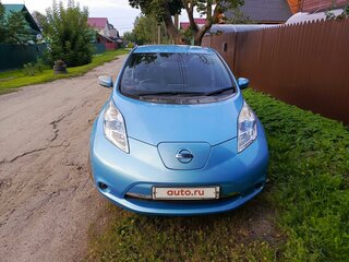 2015 Nissan Leaf I (ZE0/AZE0), голубой, 800000 рублей, вид 1