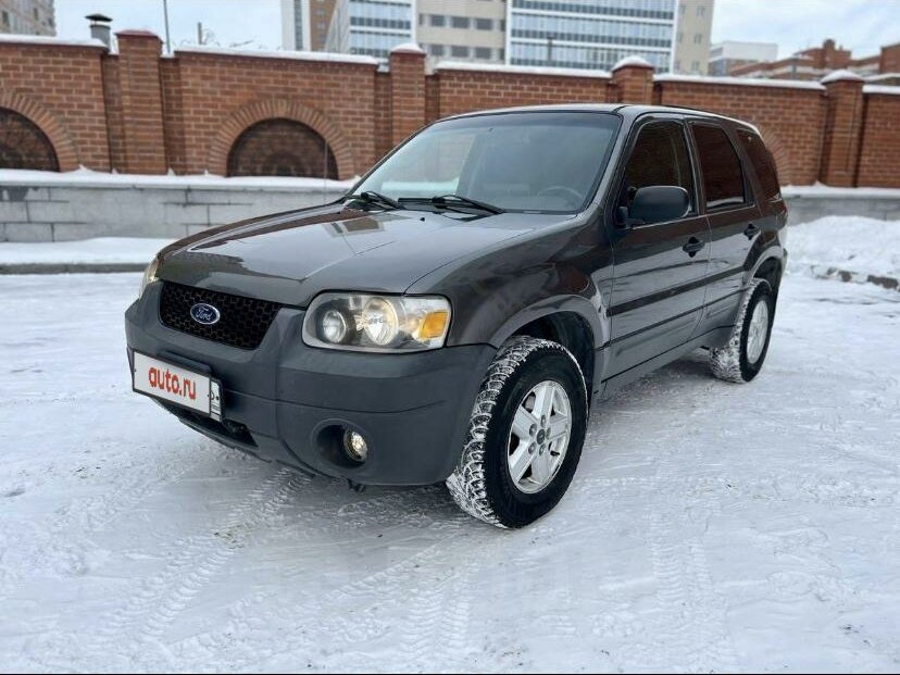 Ford Escape 1 Рестайлинг
