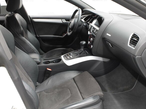 2015 Audi A5 I (8T) Рестайлинг, белый - вид 10