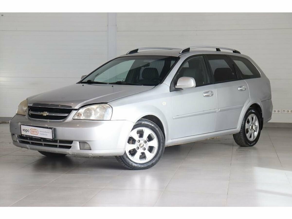 Chevrolet Lacetti 2010 универсал