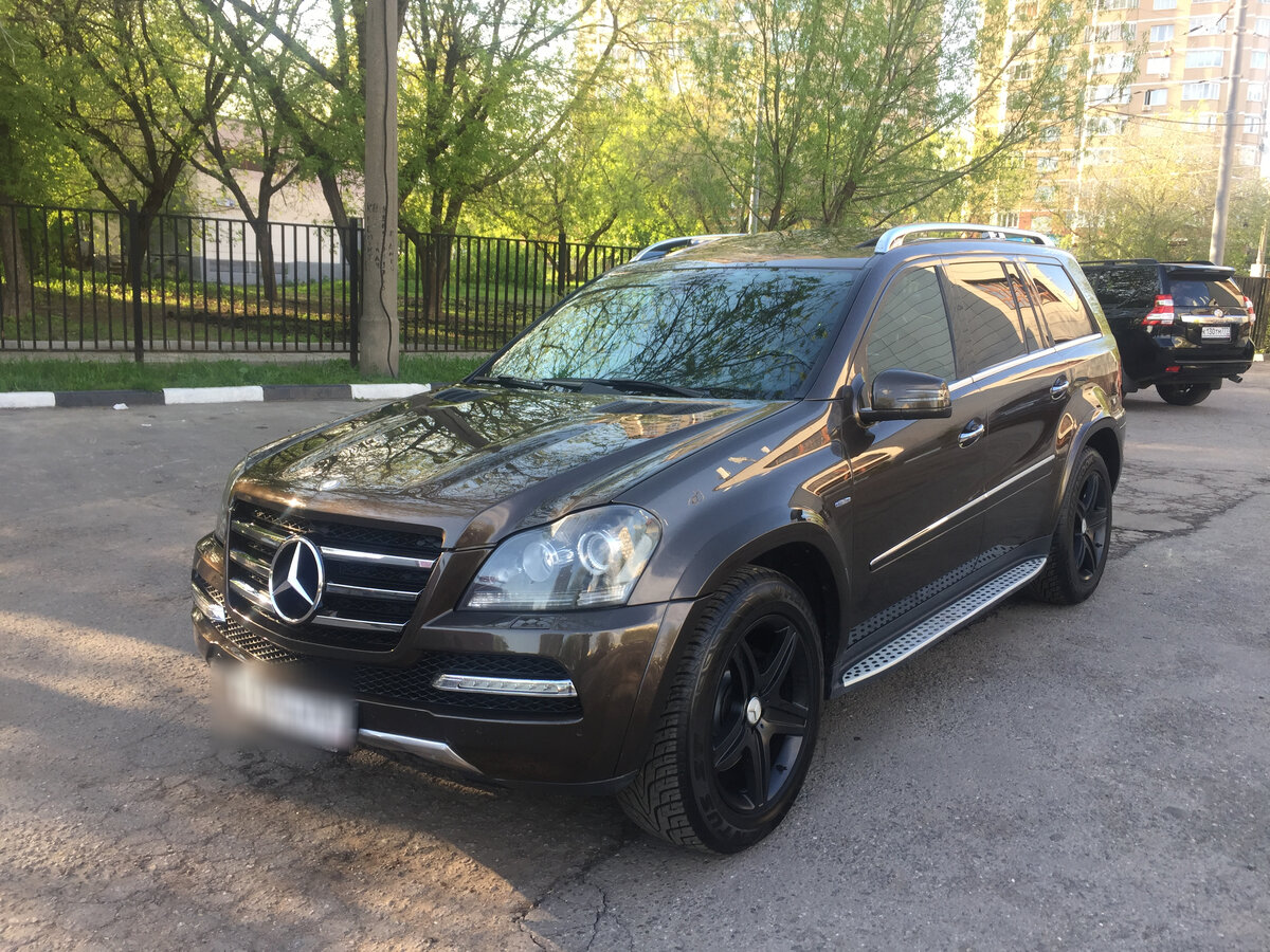 2011 Mercedes Benz gl class Grand Edition