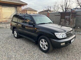 2006 Toyota Land Cruiser 100 Series Рестайлинг 2, чёрный, 1700000 рублей, вид 1