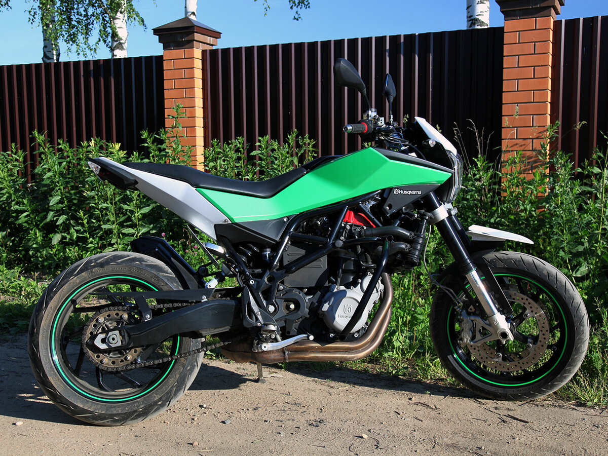 Husqvarna NUDA 900 6 supermotard 2012 ID 2121673