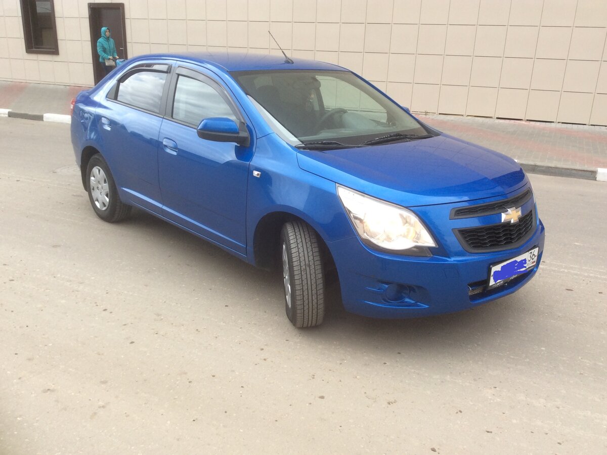 Chevrolet Cobalt 2013 синий
