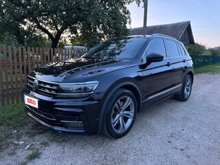 2018 Volkswagen Tiguan II, чёрный, 2900000 рублей, вид 1