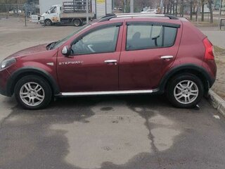 2013 Renault Sandero Stepway I, красный, 632000 рублей, вид 1