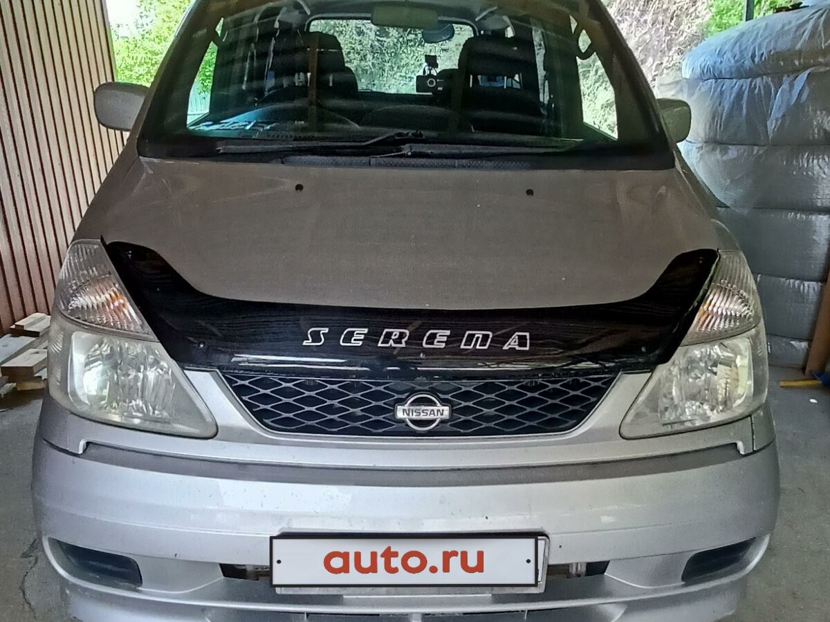 Nissan Sirena 2000