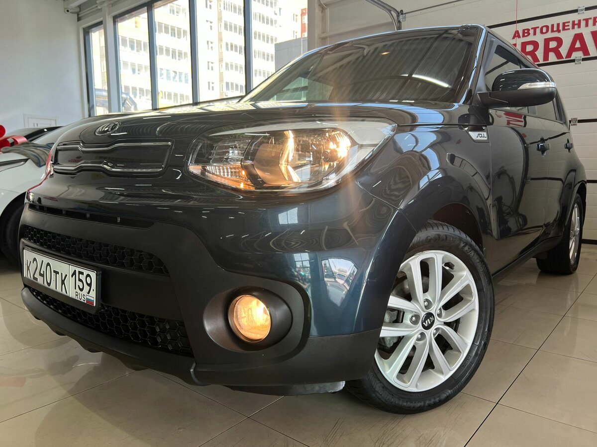 Купить б/у Kia Soul II Рестайлинг 2.0 AT (150 л.с.) бензин автомат в ...