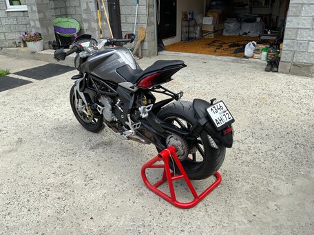  Качественные материалы и детали внешнего оформления 