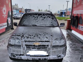 2012 Chevrolet Niva I Рестайлинг, серый, 640000 рублей, вид 1