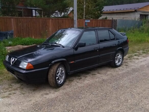 1991 Alfa Romeo 33 II, чёрный - вид 2